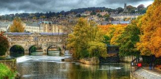 Chiêm ngưỡng vẻ đẹp cổ kính nghìn năm của thành phố Bath nước Anh